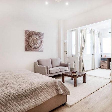 Viktoria Design Studio Apartment Budapest Luaran gambar
